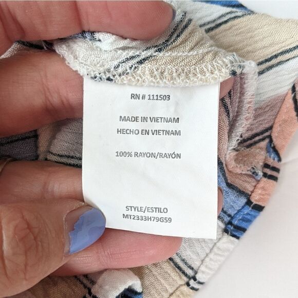 ⭐ Lily White Striped Tie-Front Blouse - Picture 6 of 8